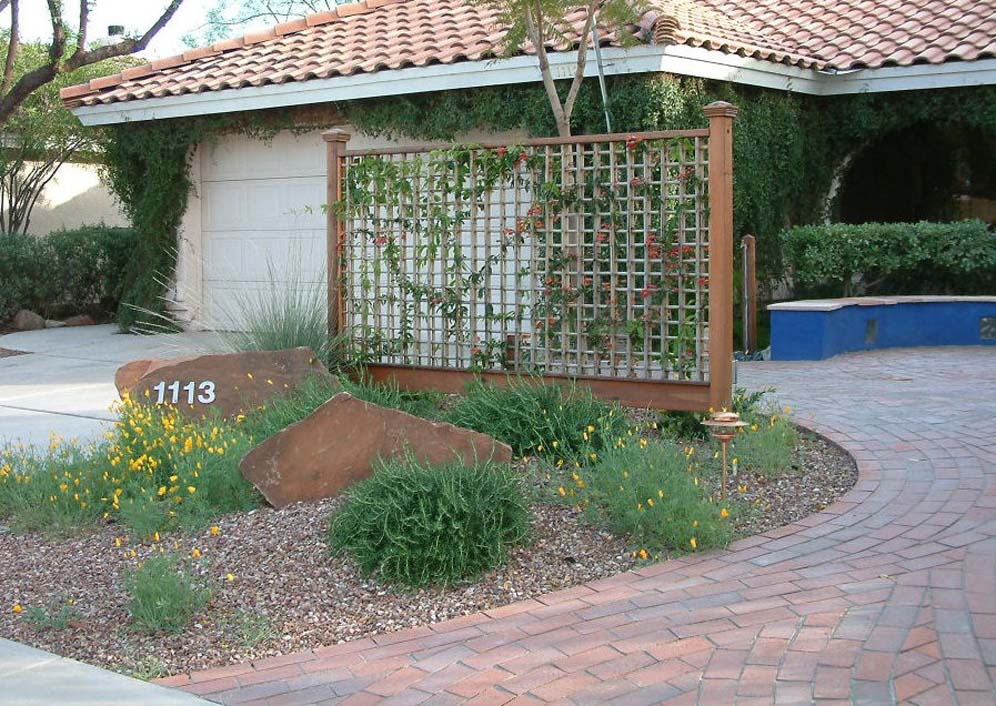 Creative Entry Garden